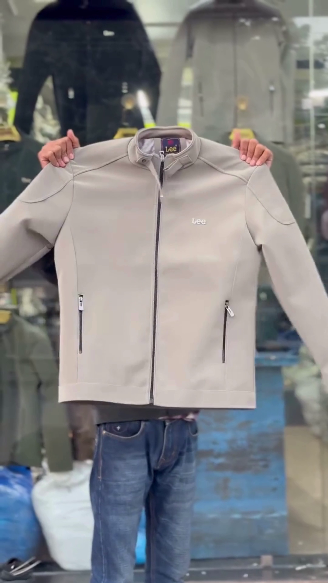 Men’s Casual Stand-Collar Zip Jacket In Beige