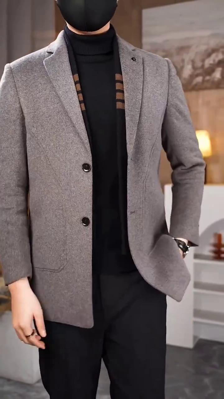 Men’s Classic Grey Wool-Blend Blazer